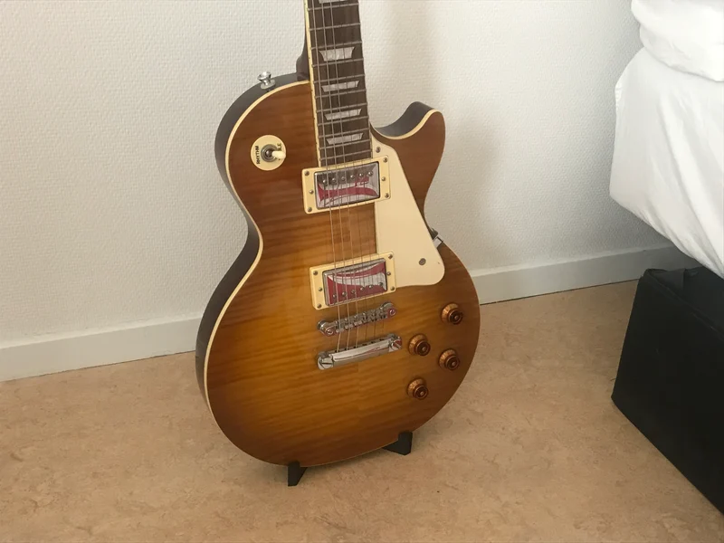 Support de guitare acoustique