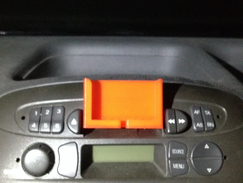 Support de lecteur de cassette iPhone/Smartphone pour voiture