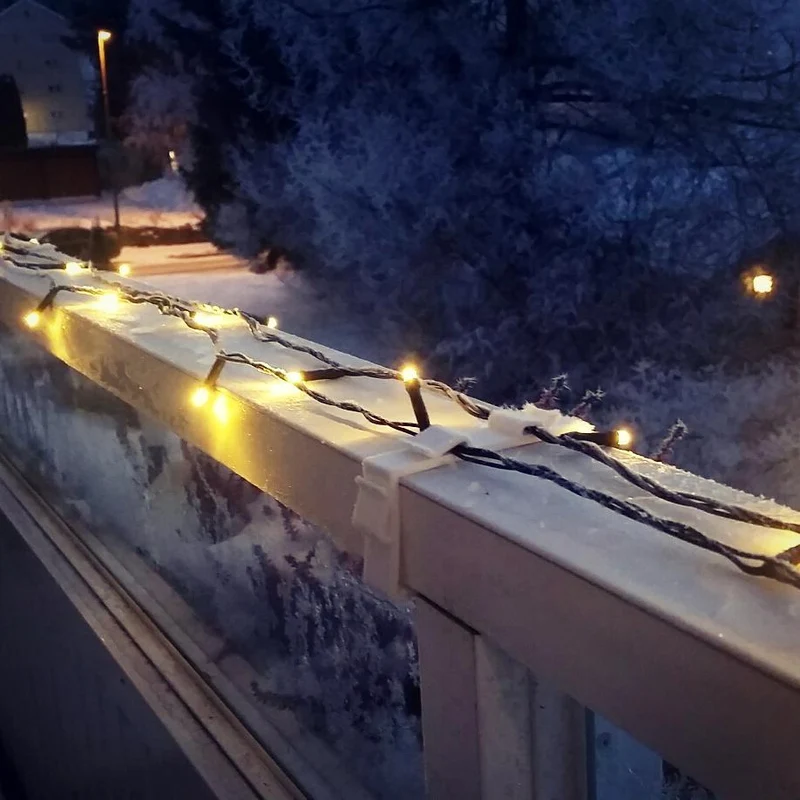 Support pour guirlandes lumineuses de Noël pour garde-corps de balcon de 40x80 mm (1 pc)