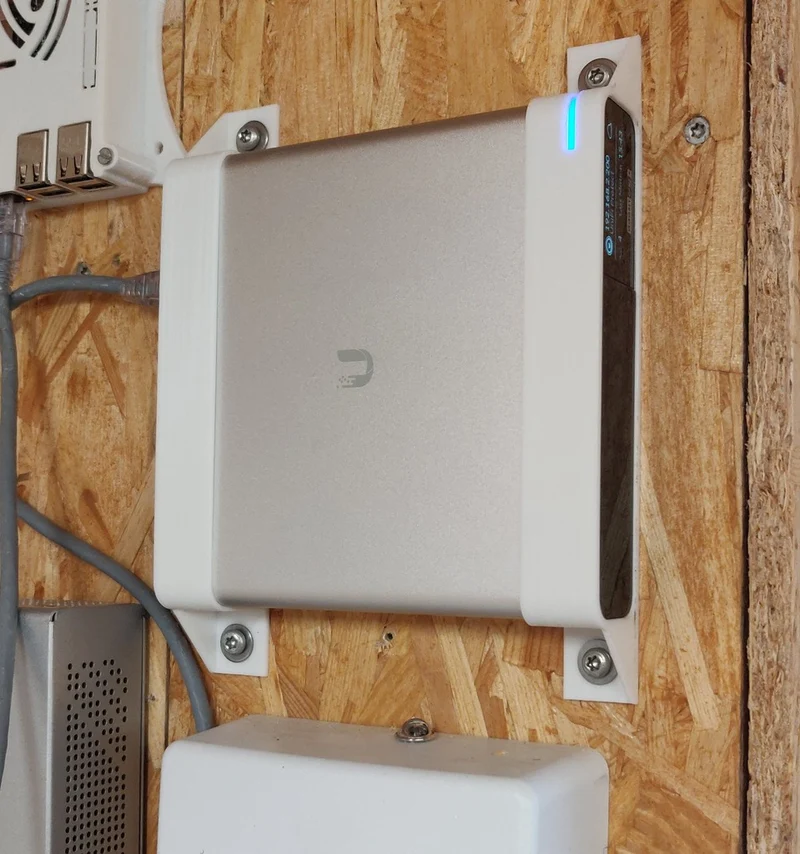 Support mural pour Ubiquiti Unifi Cloud Key Gen2 Plus (2 pièces)