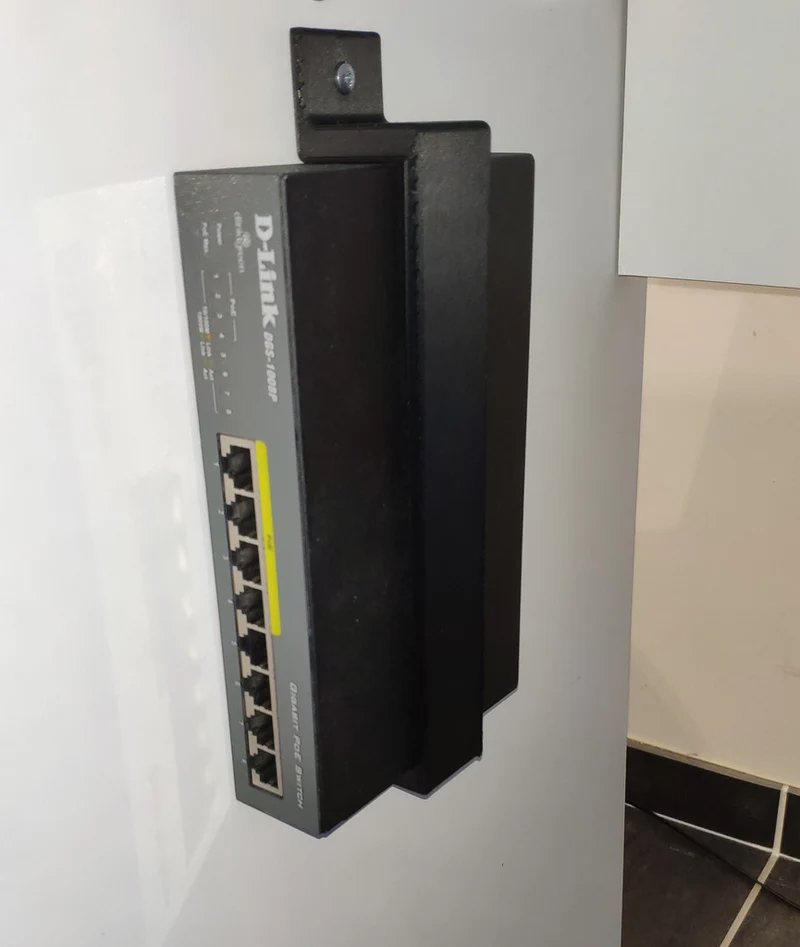 Support technique pour le commutateur D-Link DGS-1008P