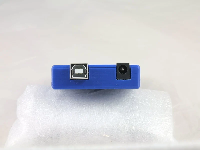 Boîtier ajusté pour Arduino Mega 2560 avec support de carte à vis