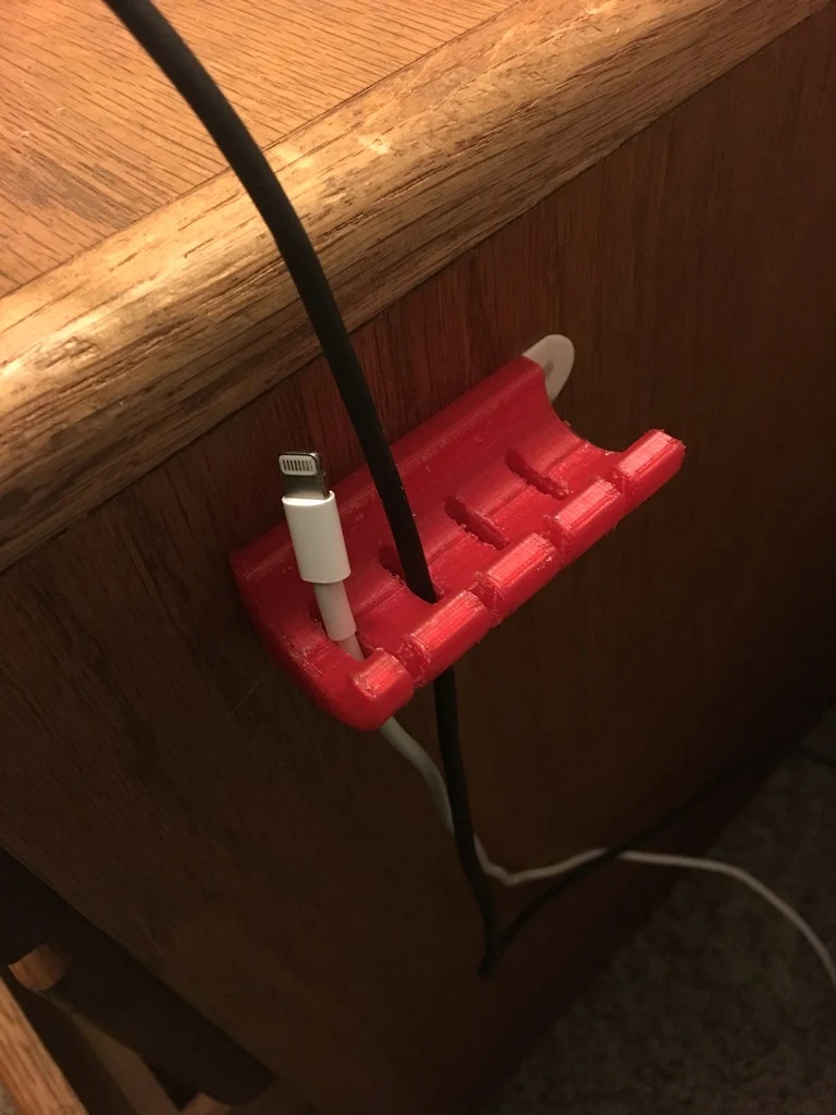 Bord de table Support de câble