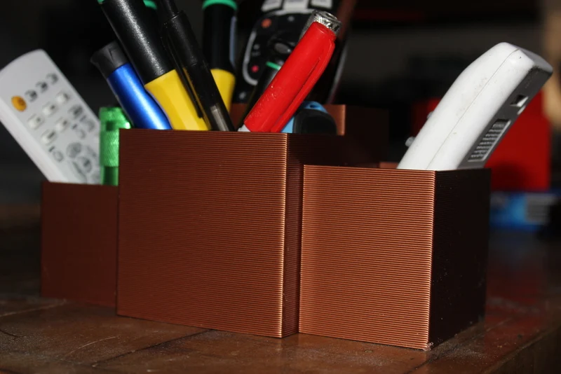 Support de table pour télécommandes