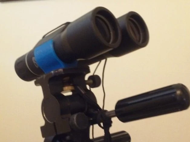 Support paramétrique pour jumelles/télescope