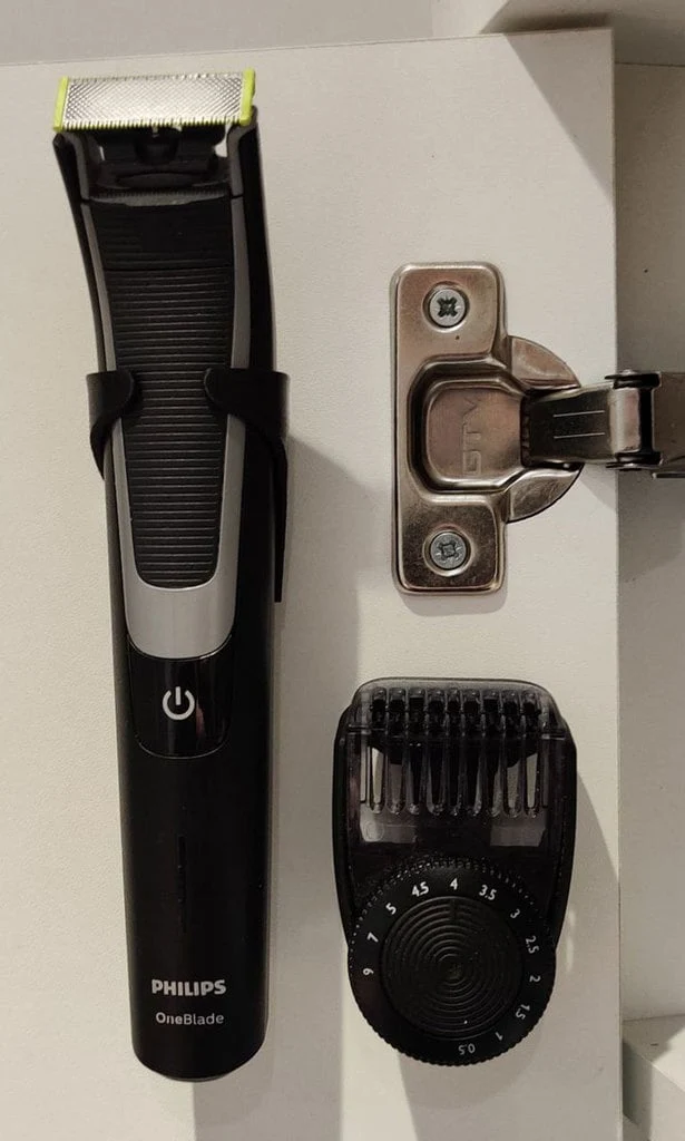 Support mural Philips OneBlade + Peigne