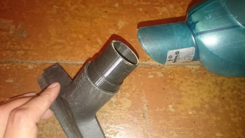 Adaptateur aspirateur Makita 18V pour accessoires standards 35mm