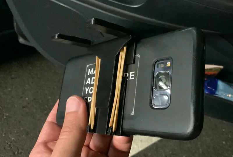 Support de téléphone de voiture pour bouches d'aération Skoda Octavia