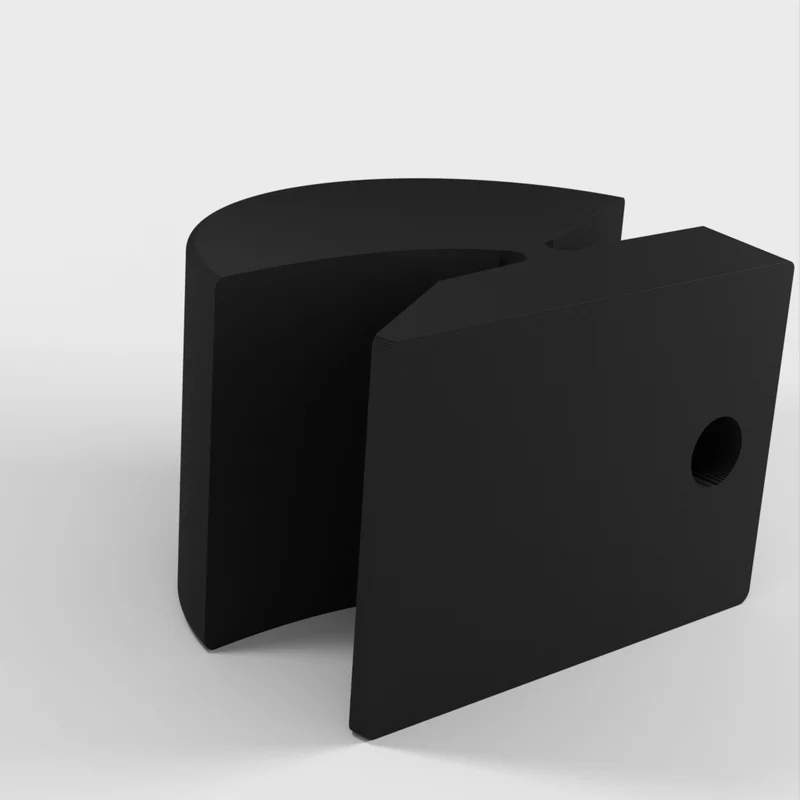 Fixation murale pour snowboard et wakeboard