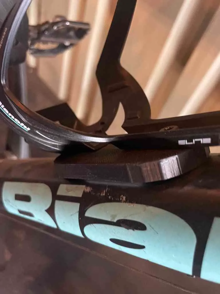 Support de porte-bouteille caché pour vélo