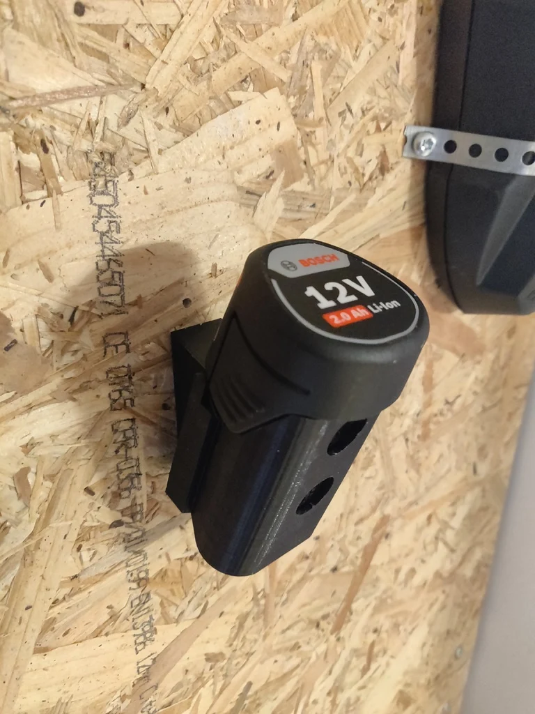 Support mural pour batteries Bosch 12V