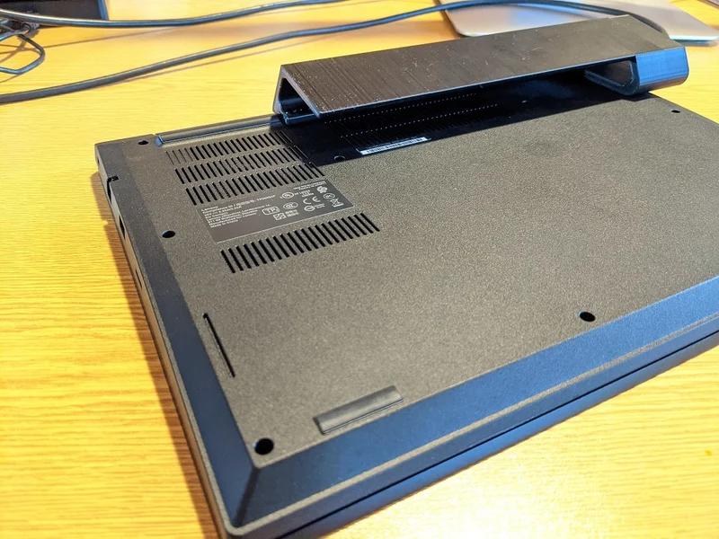 Lenovo Thinkpad E495 (E490) compatible avec la station d'accueil DELL WD15