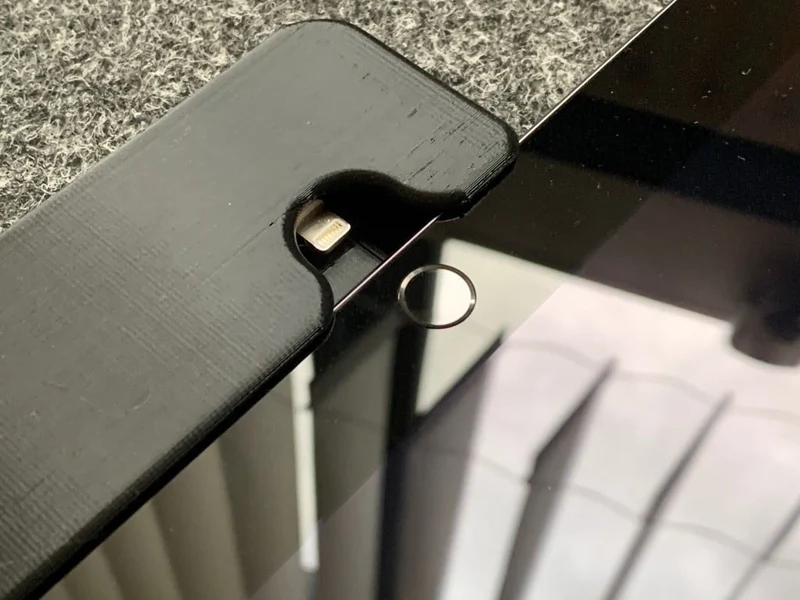 Support iPad mural pour iPad génération 7-9 avec alimentation intégrée