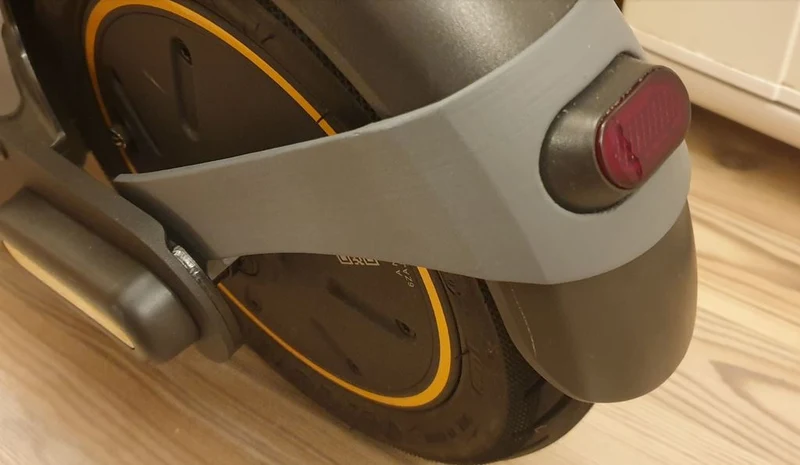 Prise en charge de l'écran arrière Ninebot MAX G30