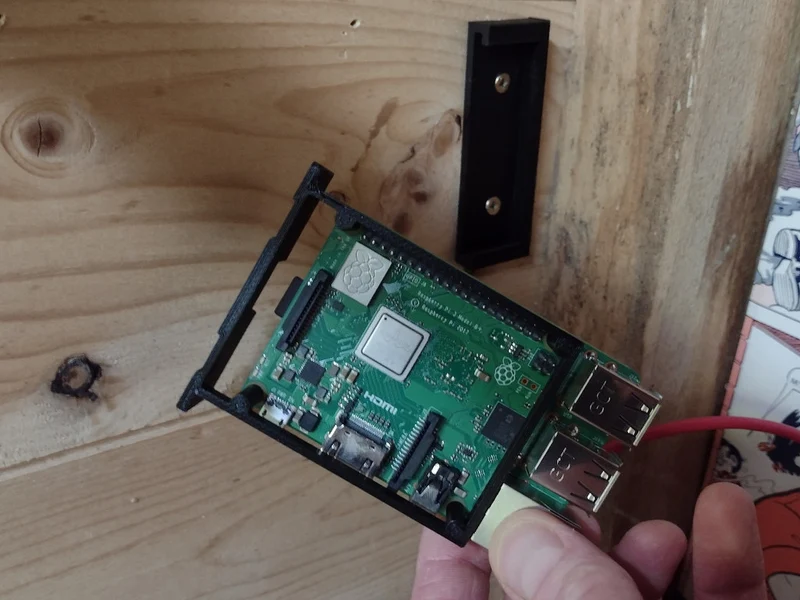 Support mural vertical/horizontal pour Raspberry Pi